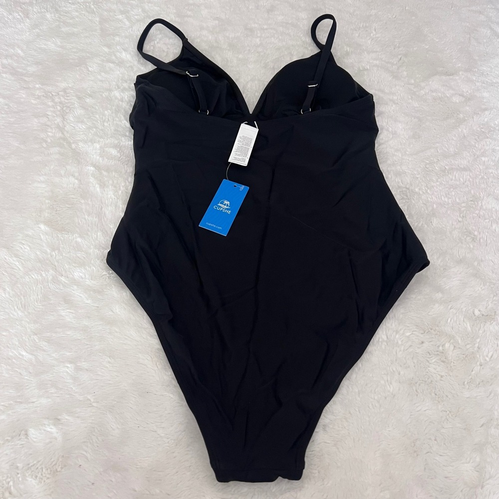 Cupshe Womens Black Ruched V-Neck One Piece Swimsuit Size Large  NWT - Picture 4 of 12